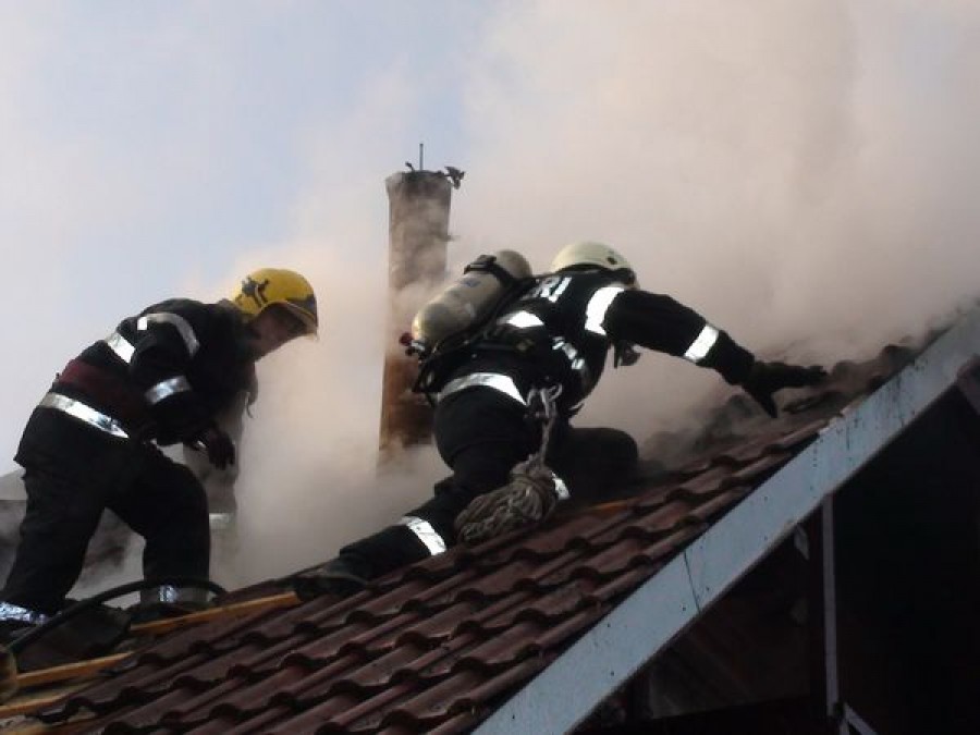INCENDII provocate de coşurile de fum defecte