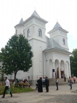 Luni, 9 septembrie: Sărbătoare la Biserica &quot;Sfânta Ana&quot;