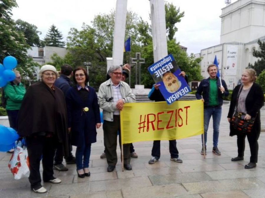 PROTESTUL gălăţenilor la adresa Guvernului a ajuns la 100 de zile