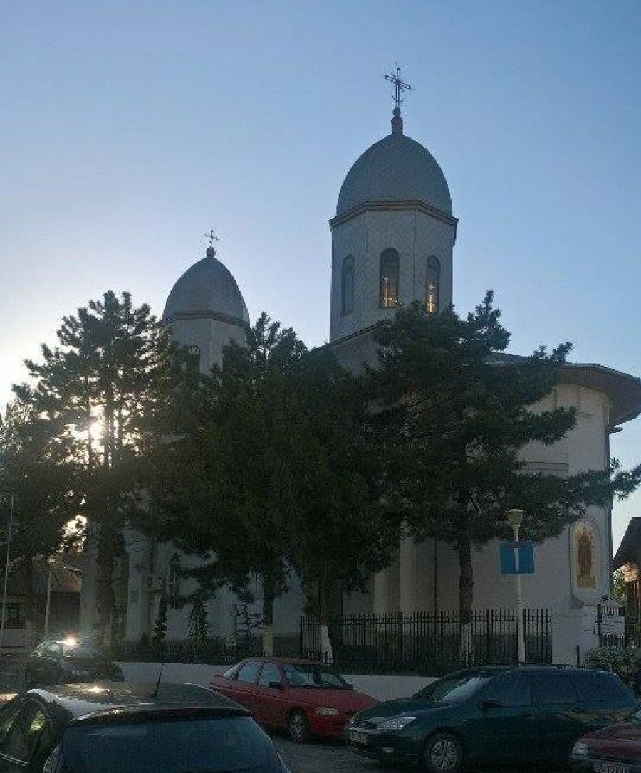 Ce se întâmplă, în aceste zile, la BISERICA Mavramol