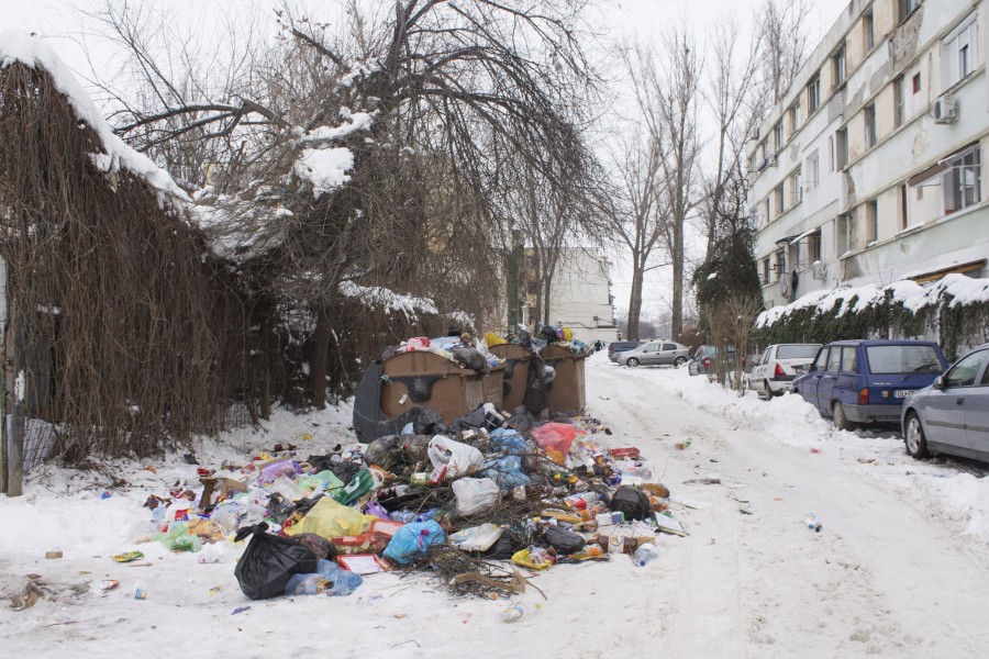 GUNOIUL din Galaţi, NERIDICAT nici în a cincea zi din 2015 (FOTO)