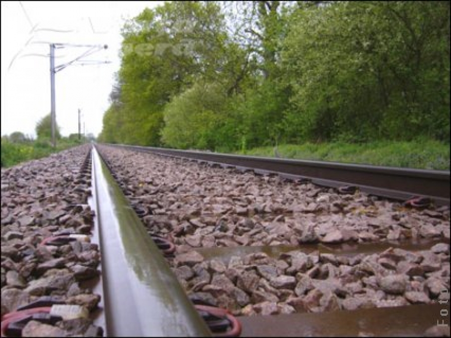 Decapitată de tren