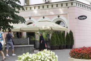 PRIMARUL şi-a actualizat (doar) declaraţia de avere/ CÂT A CÂŞTIGAT SOŢIA lui Marius Stan de pe urma Terasei &quot;Doors&quot;