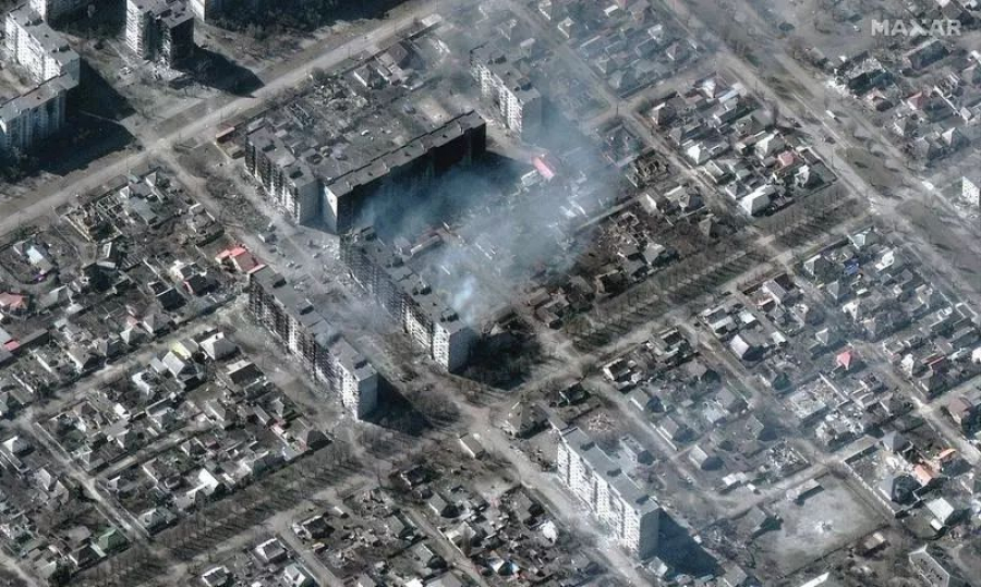 Noi imagini din satelit cu dezastrul din Mariupol. Peste 80 la sută din clădiri, lovite de bombe