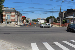 Unda verde prelungeşte restricţiile pe strada Traian