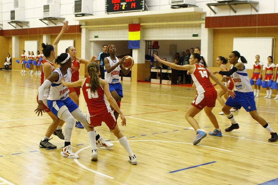 Baschet feminin: Phoenix Galaţi, meci bun dar înfrângere la Braşov