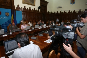 Urmează o şedinţă cu scântei la CJ