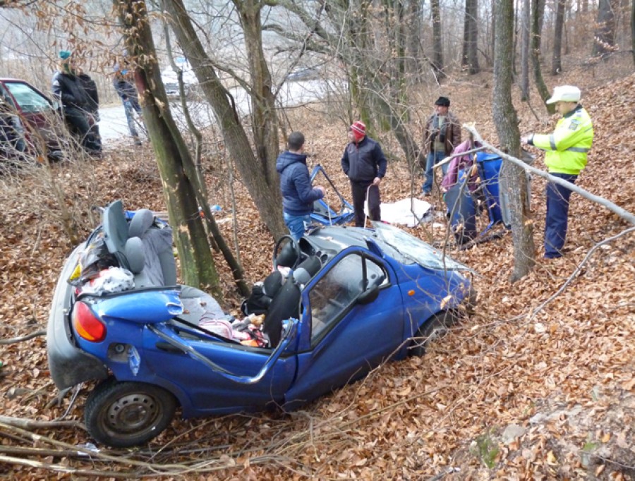 VIDEO / Tragedie în drum spre Revelion: O adolescentă din Galați a murit într-un teribil accident