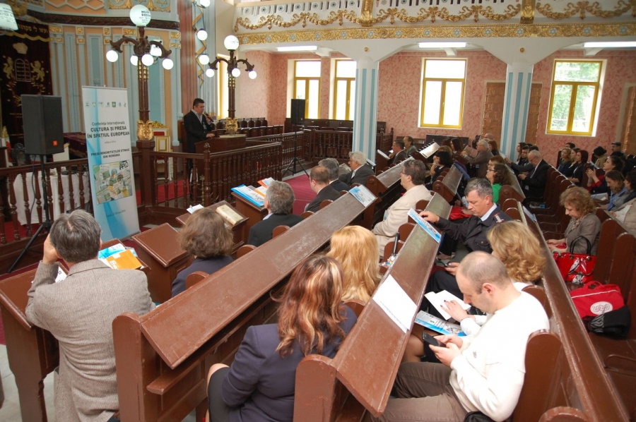 "Presa minorităţilor etnice din România"/ Conferinţă internaţională la sinagoga din Galaţi