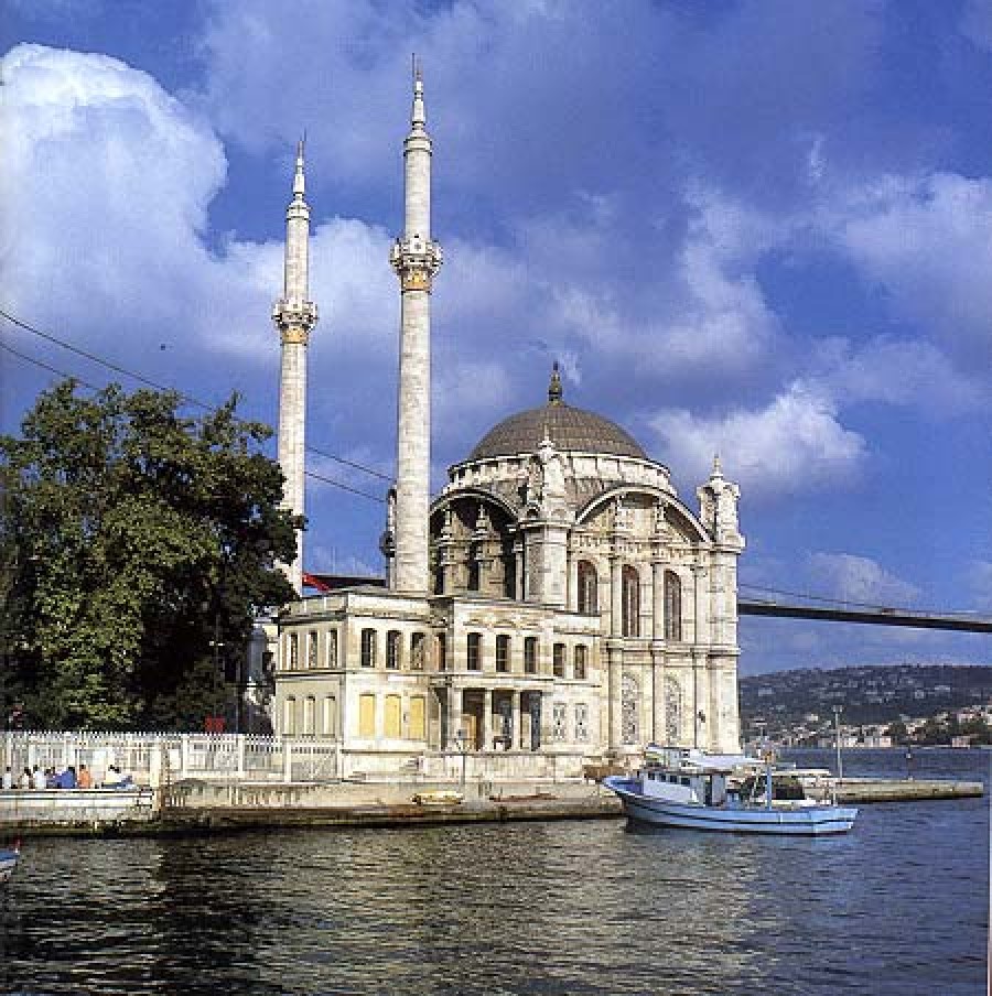 City break la Istanbul, cu 175 de euro