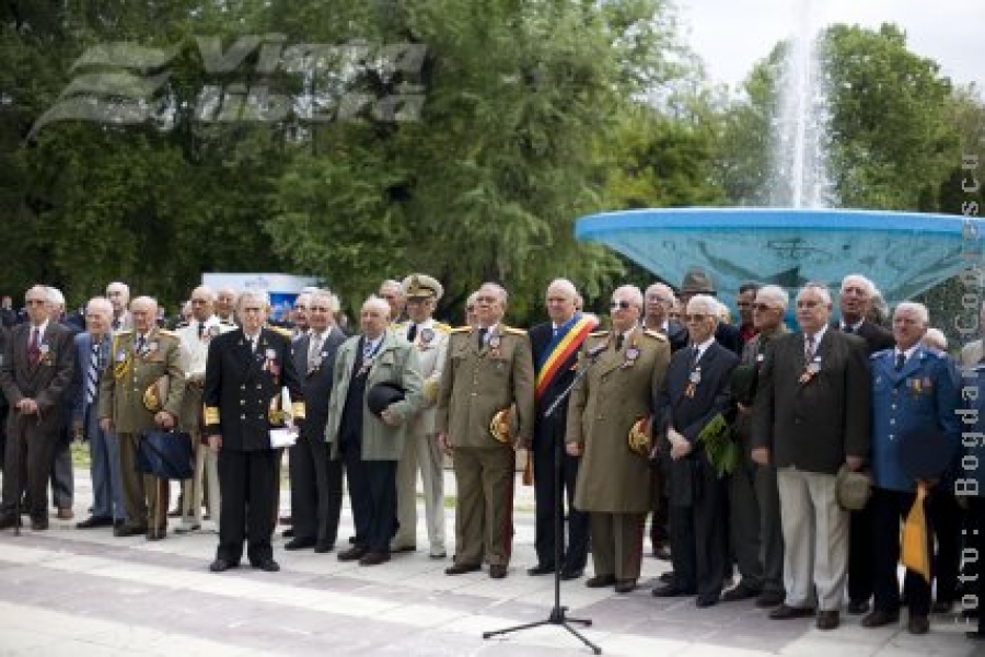 Flori pentru luptătorii altor vremuri