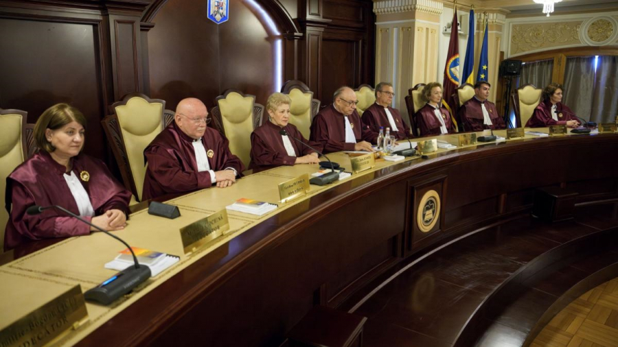 CCR amână din nou decizia privind pensiile magistraților