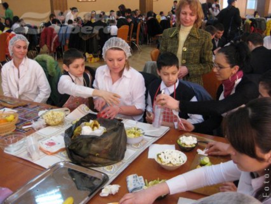 Ziua Voluntariatului, la Şcoala „Constantin Pufan”