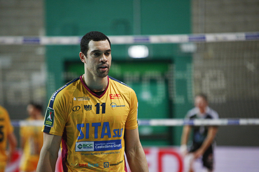 VOLEI. Al cincilea transfer la CSM Arcada