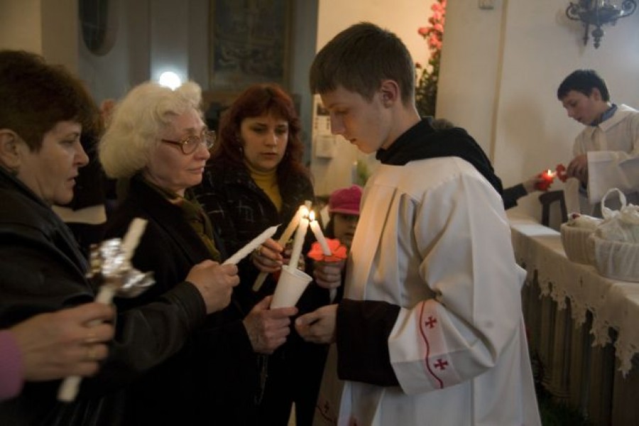 În noaptea de Înviere: Sărbătoare şi pentru credincioşii romano-catolici