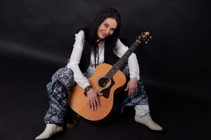 Zoia Alecu va cânta la Folk la Dunăre