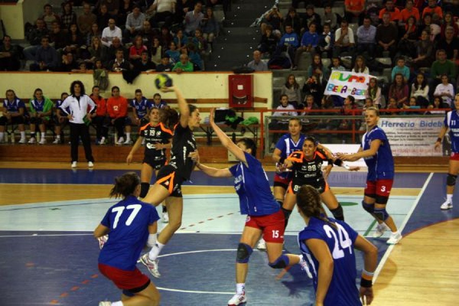 Danubius a pierdut primul meci cu Balonmano Bera Bera