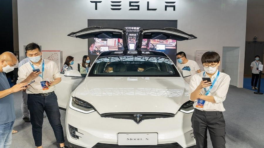 Mașinile Tesla, ajunse din urmă de producătorii chinezi