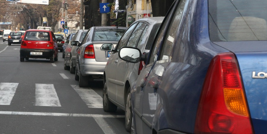 Mai puţine autoturisme noi. Parcul auto al Galaţiului îmbătrâneşte 