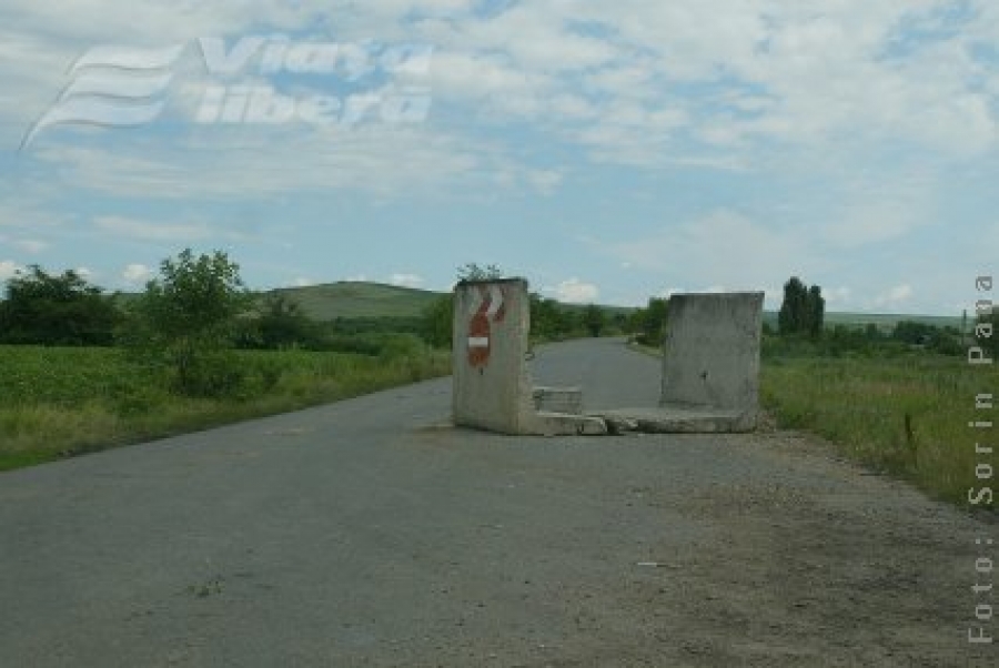 Aici sunt îngropaţi banii dumneavoastră