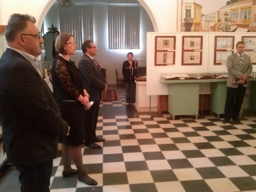 Comunitatea Armeană - carte deschisă la Casa Cuza! O bogăţie de imagini, obiecte şi tipărituri, într-o „expoziţie de excepţie”