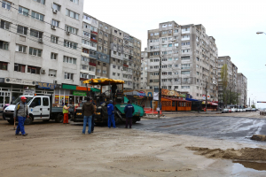 Strada Brăilei, redeschisă traficului. Urmează Basarabiei (FOTO)