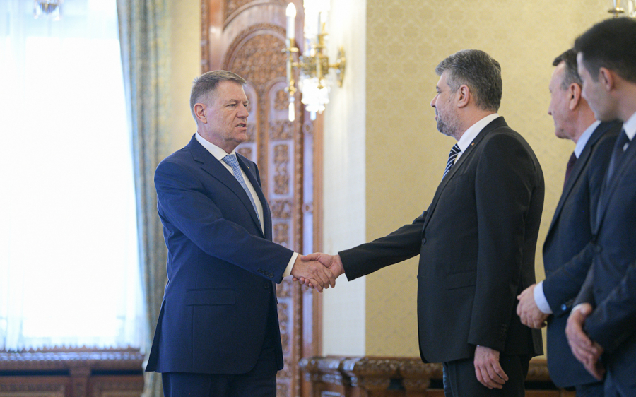 Klaus Iohannis vrea „un guvern stabil în aceste vremuri tulburi”