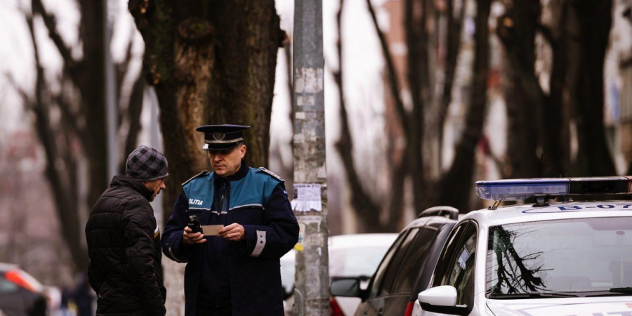 Când suntem obligaţi să ne dezvăluim identitatea