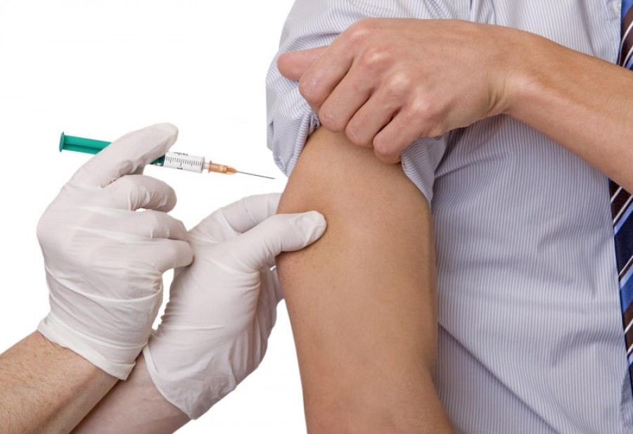 Campania de vaccinare antigripală bate pasul pe loc/ Galaţiul mai are nevoie de încă 5.000 de doze