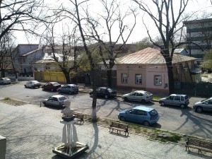 Oamenii din spatele spectacolelor (I)/ Maşiniştii de la Muzical şi meseria care &quot;se fură&quot;