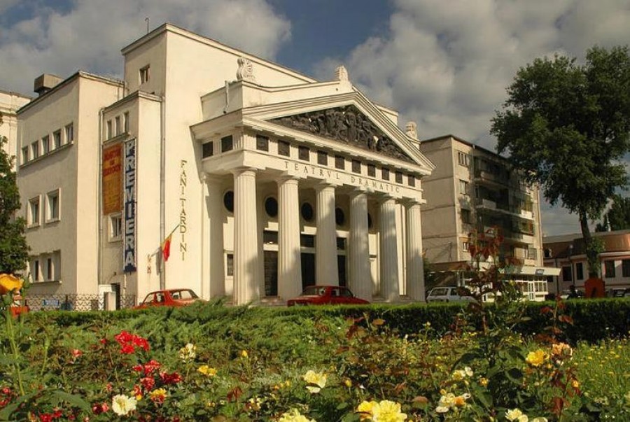 Secretul spectacolelor longevive de la cele trei teatre din Galaţi