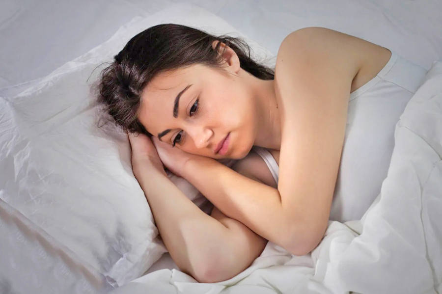 Femeile care se confruntă cu insomnii ajung mai greu la orgasm