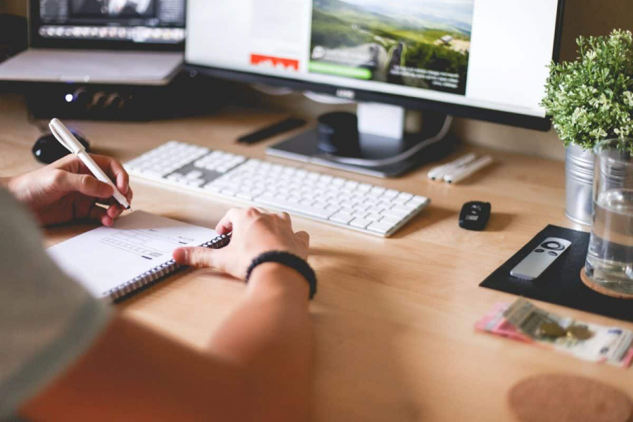 Implementarea proiectelor POCU se face online