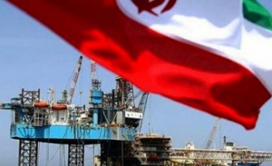 Iranul, gata să-şi apere petrolierele