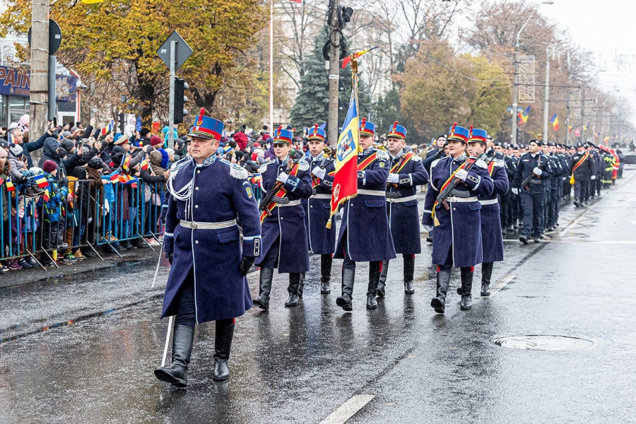 Unde are loc, la Galați, parada de 1 Decembrie