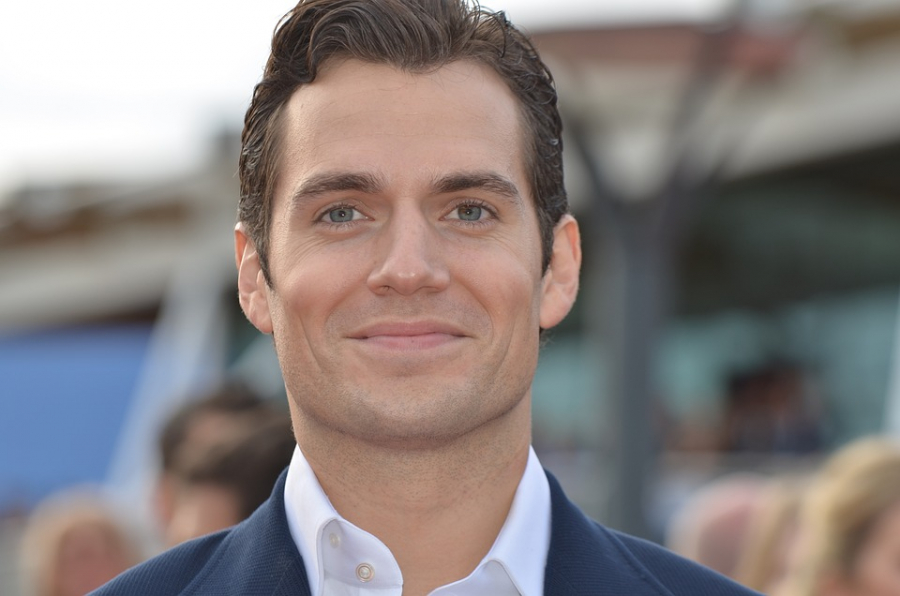 Henry Cavill ar putea fi noul James Bond