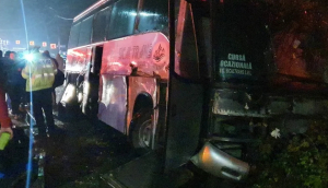 Autocarul rugbiștilor de la CSM, lovit de tir în drum spre Alba Iulia