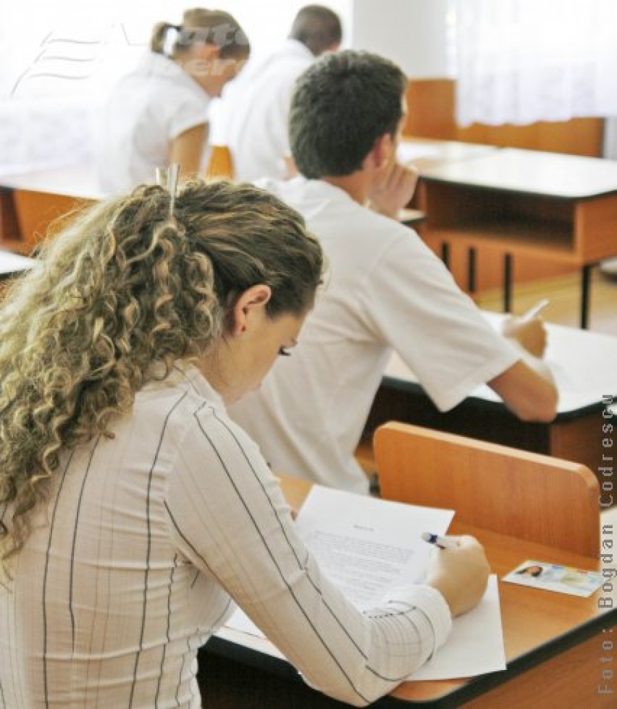 Luni începe a doua sesiune a Bacalaureatului