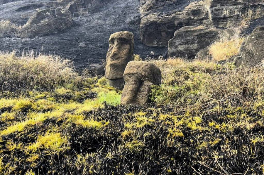 Statuile de pe Insula Paștelui, afectate de un incendiu