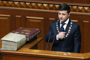 Noul preşedinte al Ucrainei a dizolvat Parlamentul
