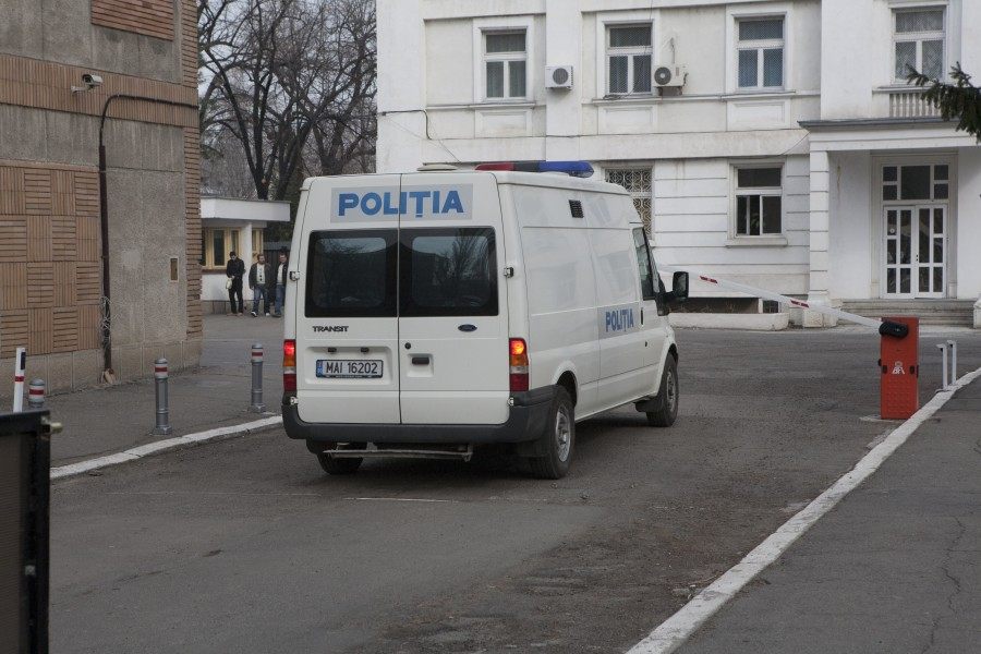 Criminalul opărit în Arestul Poliției a murit