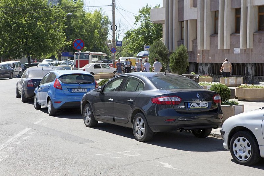 FOTO / Cel mai corect avocat din Galaţi parchează numai în locuri legale