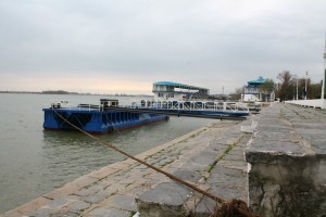 Primăria ne-a confirmat că noul vas-restaurant are liber pe Faleză/ În martie, municipalitatea a oferit autorizaţie