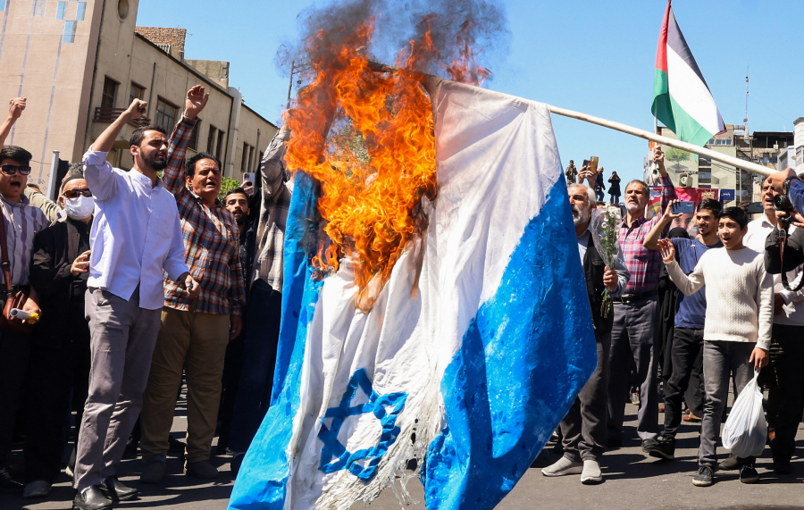 Israelul amenință cu represalii, în cazul unui atac al Iranului
