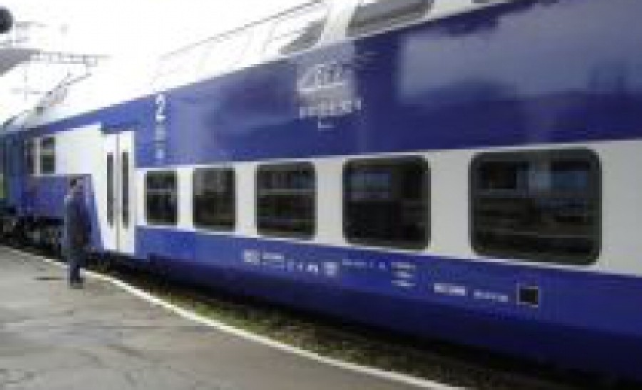 Vin tichetele de călătorie cu reducere pentru pensionari