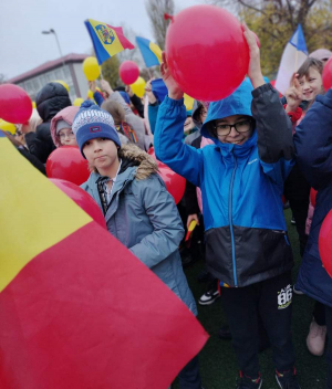 Flashmob de Ziua României, la Şcoala nr. 29 (VIDEO)