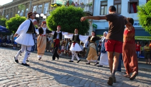 TIMP LIBER/ Zeci de evenimente, pe malul Dunării. Teatru, dans, muzică și pictură, la doar câţiva kilometri de Galaţi