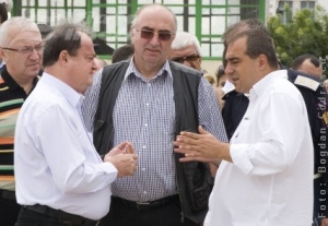 Restructurarea nu îl atinge pe Mihai Capră 