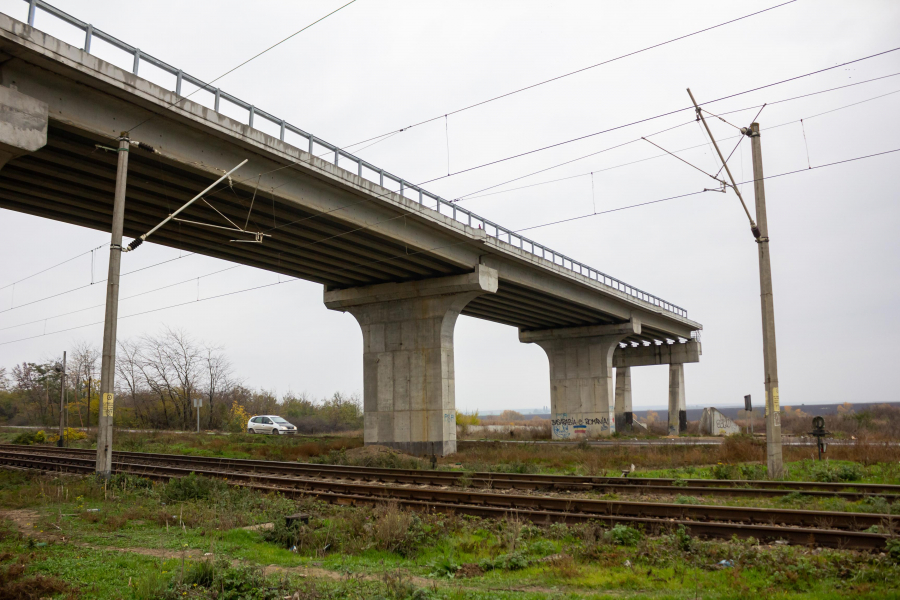 (FOTO) Al treilea constructor în nouă ani desemnat să termine centura Tecuciului