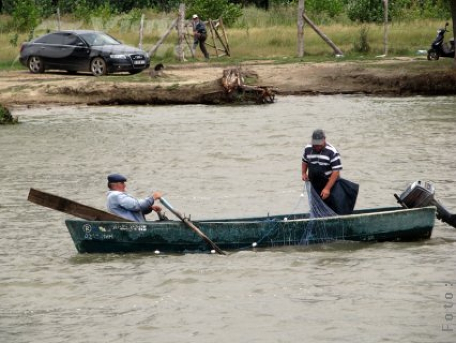 Fonduri pentru comunităţile de pescari